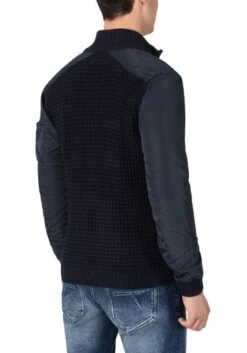 TIMEZONE Herren Strickjacke KNIT BOMBER - Regular Fit 18 TIMEZONE Herren Strickjacke KNIT BOMBER - Regular Fit -Zoe Bekleidungsgeschäft 49232 TIMEZONE Gmb 232 0391 29 10066 01 9334 4 1